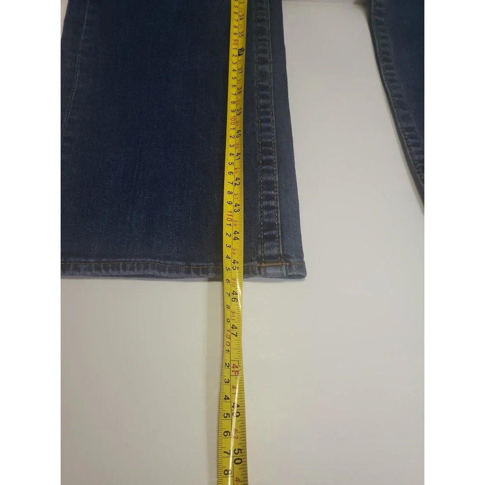 True Religion Ricky Jeans Mens 38x32 Distress Blue Straight Leg Flap Pocket‎
